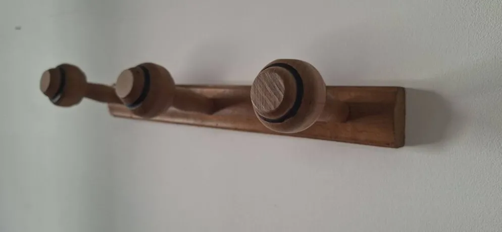 Porte manteau mural vintage en bois