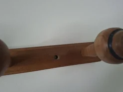 Porte manteau mural vintage en bois