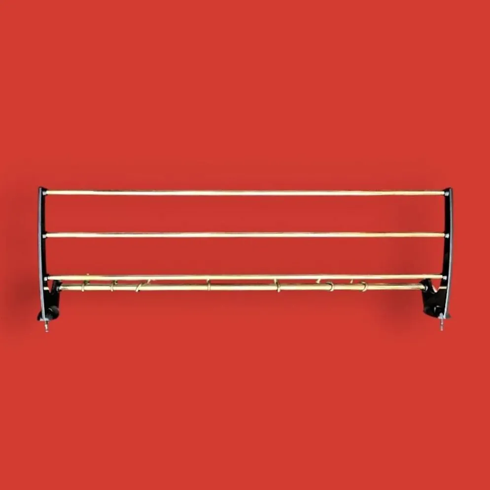 Portemanteau mural vintage en bakélite noire & laiton – années 1950