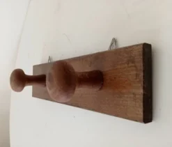 Porte manteau mural vintage en bois