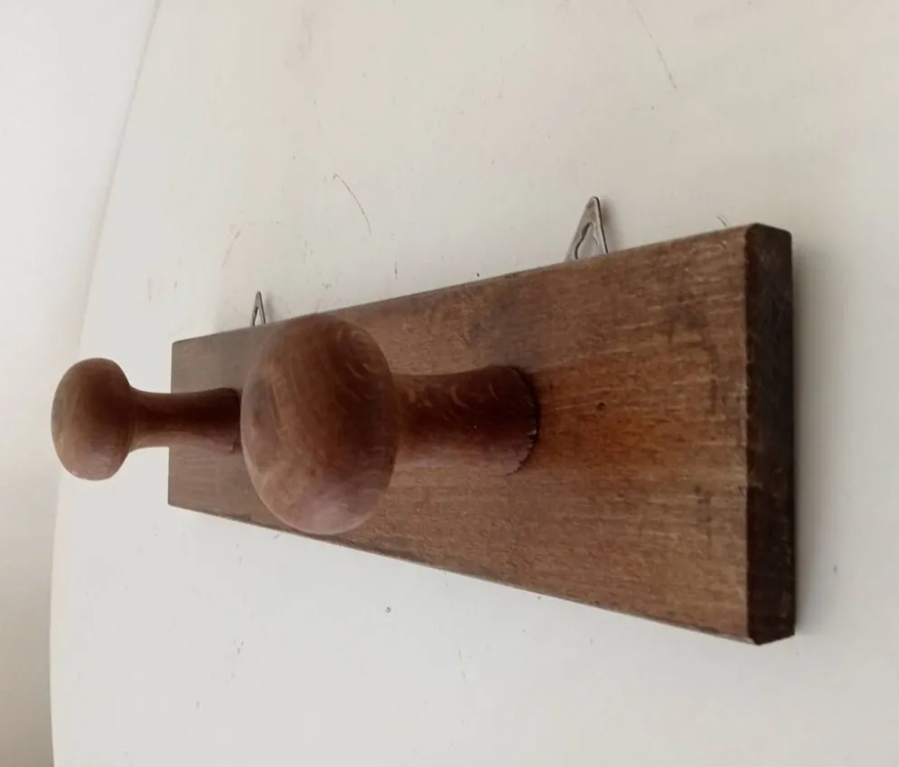 Porte manteau mural vintage en bois