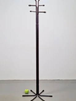 Porte-manteau noir Rigg par Tord Bjorklund pour Ikea