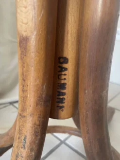 Porte manteau perroquet Baumann en bois courbé