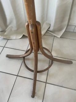 Porte manteau perroquet Baumann en bois courbé
