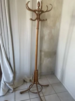 Porte manteau perroquet Baumann en bois courbé