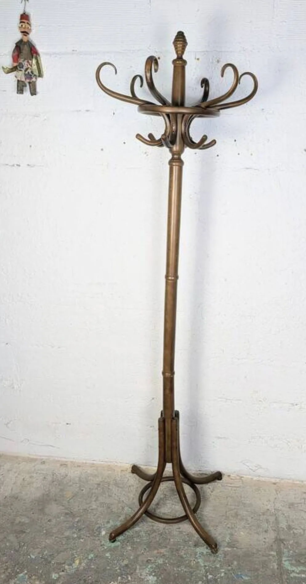 Porte-manteau perroquet bistrot en bois courbé
