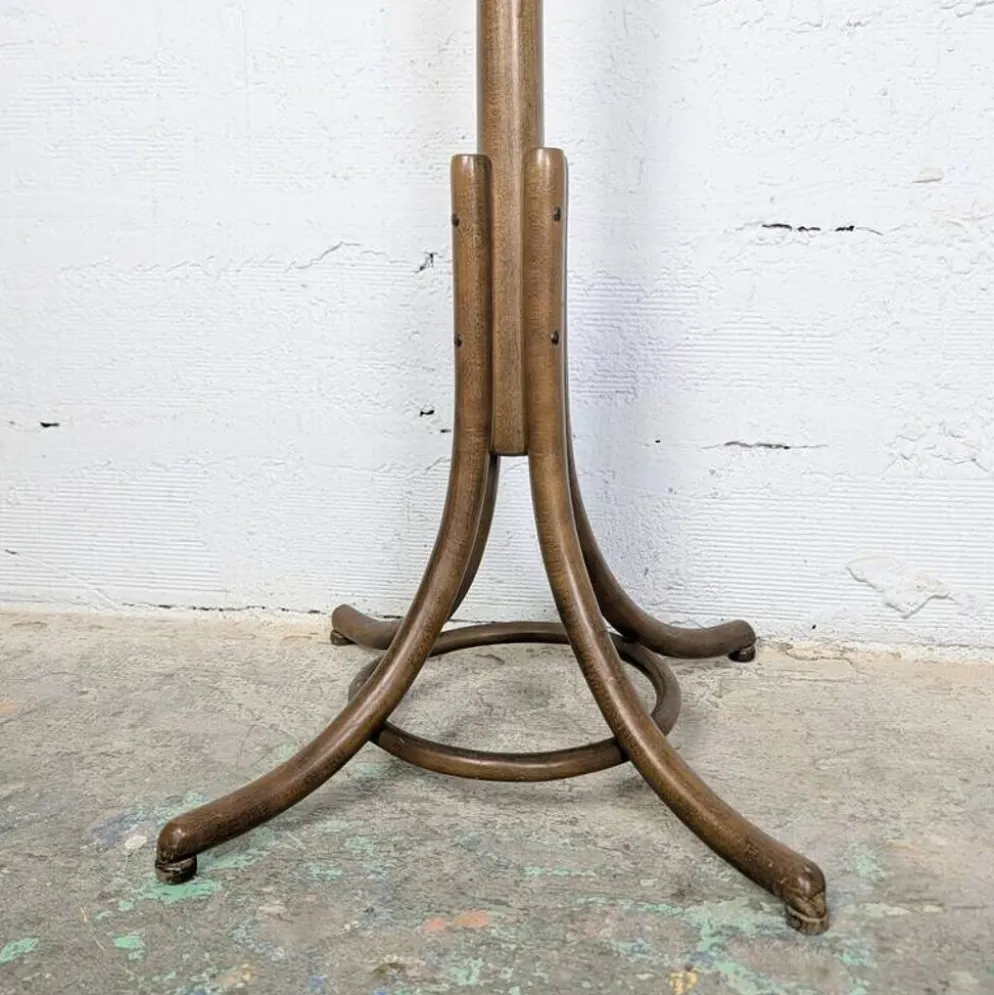 Porte-manteau perroquet bistrot en bois courbé