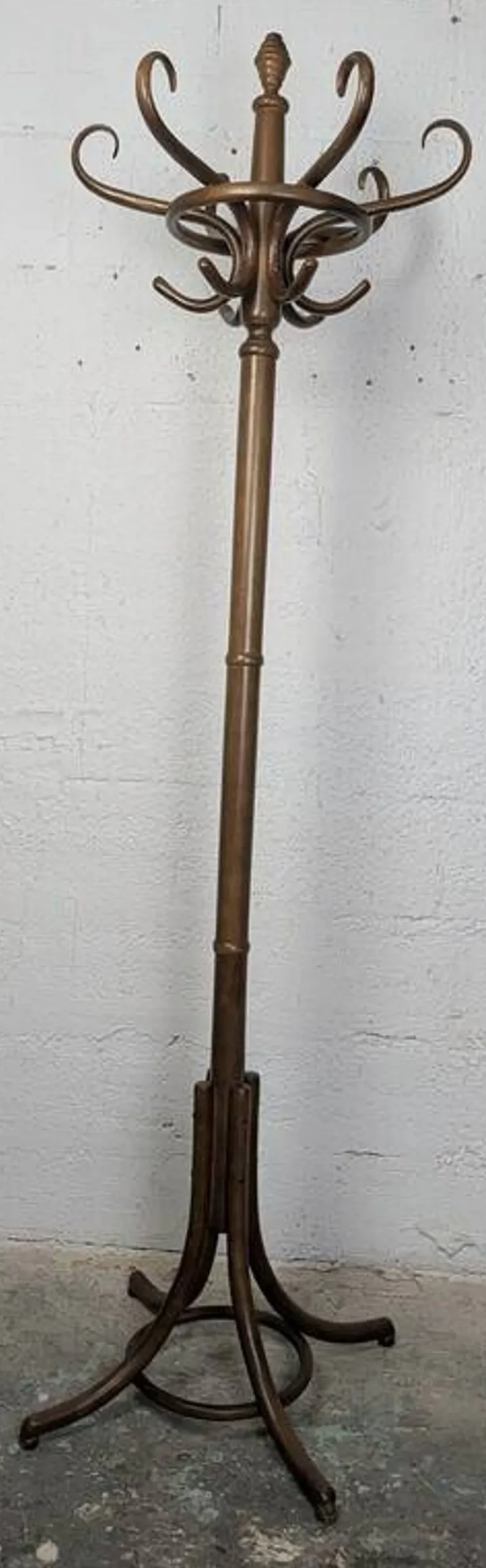 Porte-manteau perroquet bistrot en bois courbé