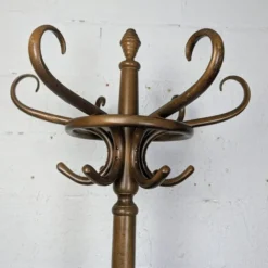 Porte-manteau perroquet bistrot en bois courbé
