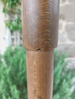 Portemanteau perroquet bois massif, style baumann