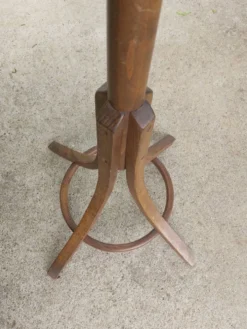 Portemanteau perroquet bois massif, style baumann