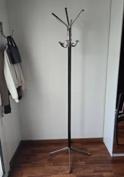 Porte manteau perroquet chromé tête pivotante sur verrin