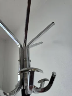 Porte manteau perroquet chromé tête pivotante sur verrin