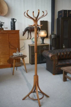 Porte manteau perroquet édité par Baumann 1970