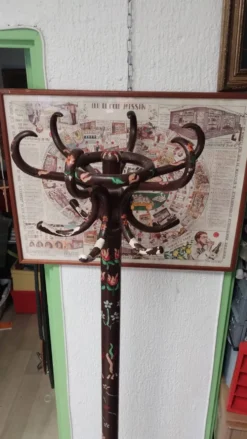 Portemanteau perroquet en bois massif, décor floral peint