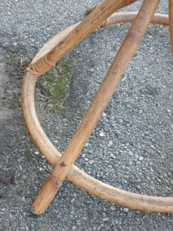 Portemanteau perroquet en rotin et bambou