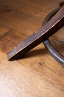 Porte manteau perroquet pivotant Baumann, bois foncé.