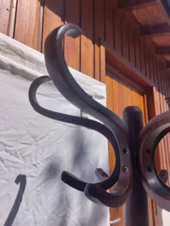 portemanteau perroquet, teinte bois foncée