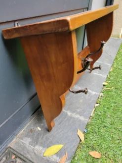 Porte manteau porte chapeau en noyer