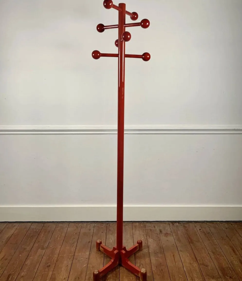 Porte manteau postmoderne rouge, Italie, 1980s