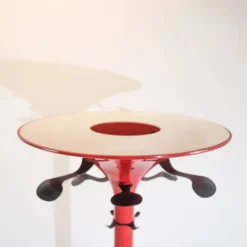 Porte-manteau rouge vif - lampadaire par BBPR pour Kartell, années 1970