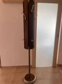 Porte-manteau scandinave en palissandre et aluminium, design milieu du siècle - années 1960