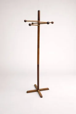 Porte-manteau sculptural en bois – design moderniste années 60