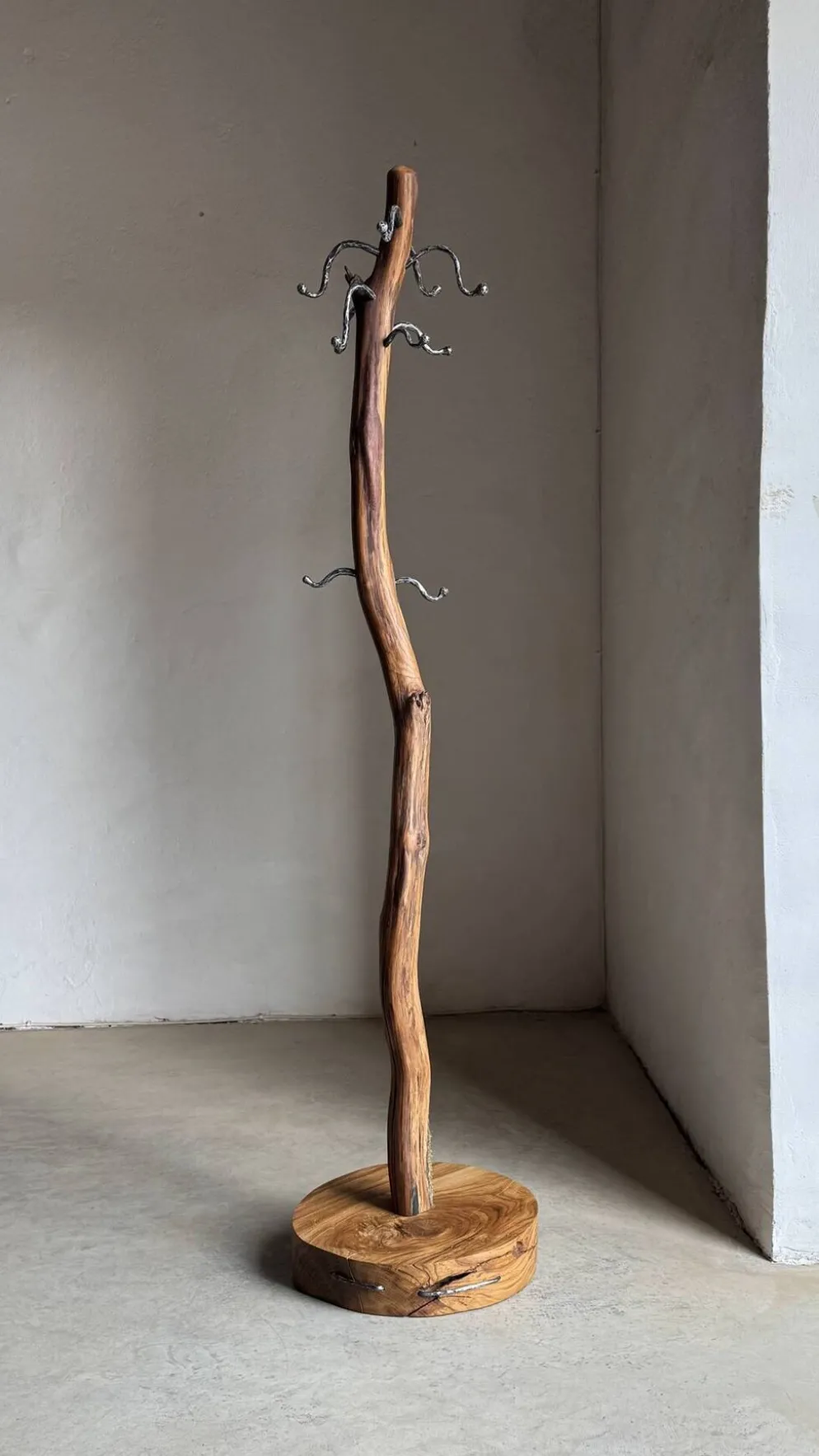 Porte-manteau sculptural - Porte-manteau en bois de chêne