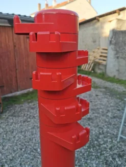 Portemanteau space age