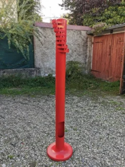 Portemanteau space age