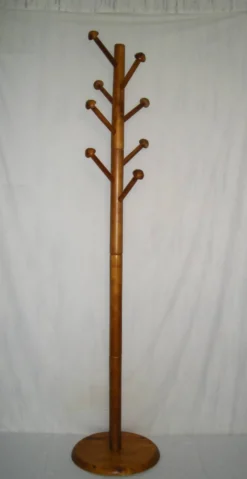 Portemanteau sur pied des années 80