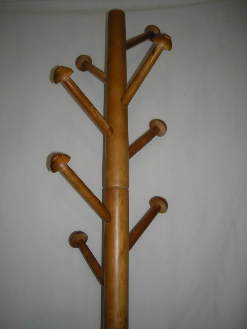 Portemanteau sur pied des années 80