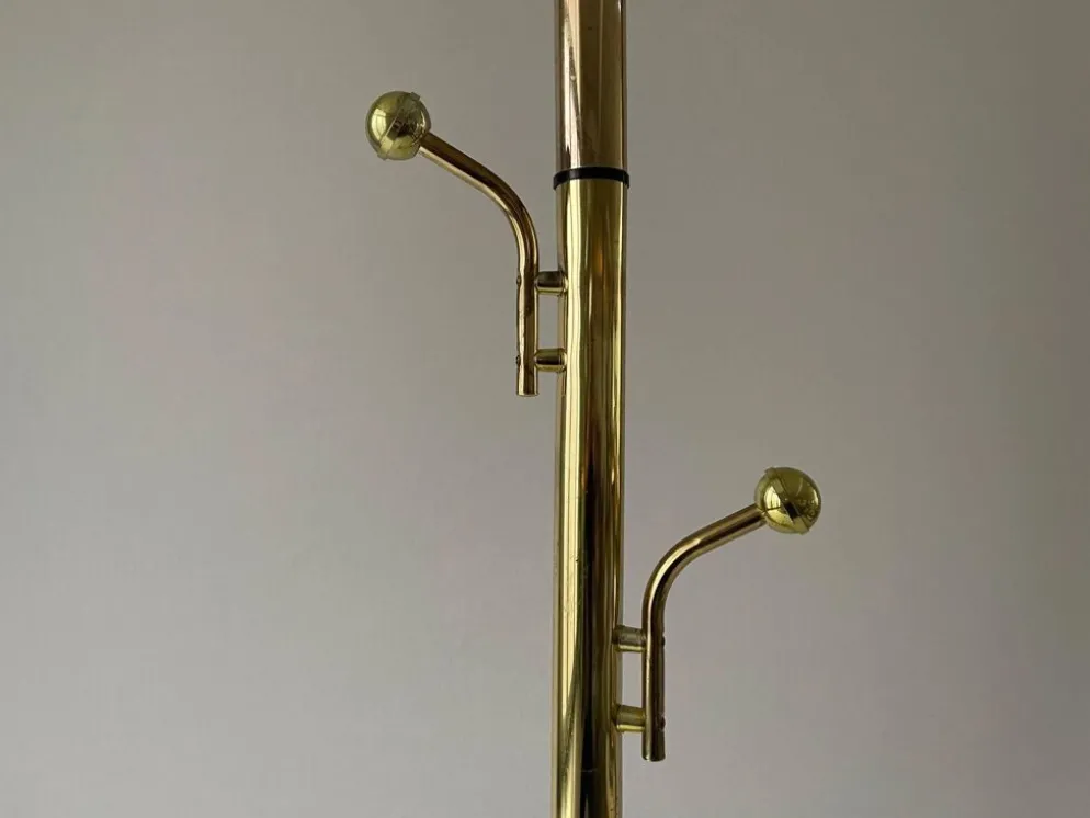 Porte-manteau sur pied en plexiglas avec base en marbre, années 1960, Allemagne