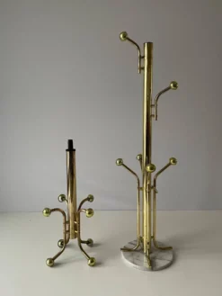 Porte-manteau sur pied en plexiglas avec base en marbre, années 1960, Allemagne