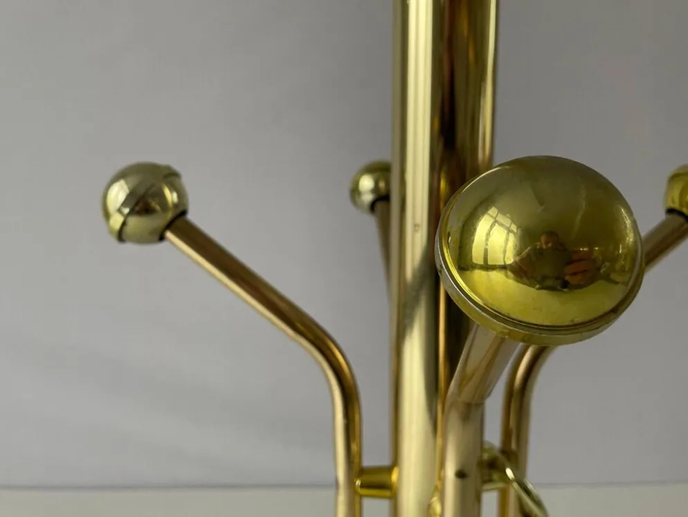 Porte-manteau sur pied en plexiglas avec base en marbre, années 1960, Allemagne