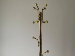 Porte-manteau sur pied en plexiglas avec base en marbre, années 1960, Allemagne