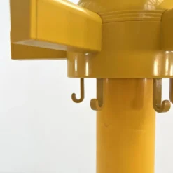 Portemanteau sur pied jaune Modèle 4653 de Kartell, 1970