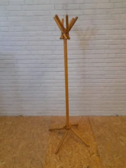 Porte-manteau "Tenorio" Broomstick