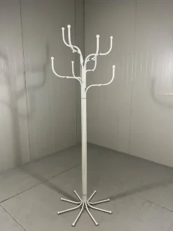 Porte-manteau Tree de Fritz Hansen par Sidse Werner