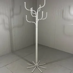 Porte-manteau Tree de Fritz Hansen par Sidse Werner