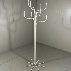 Porte-manteau Tree de Fritz Hansen par Sidse Werner