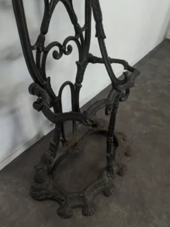 Porte manteau vestiaire en fonte