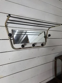 Porte manteau vintage a miroir pivotant des années 60
