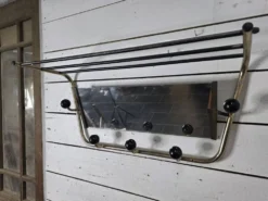 Porte manteau vintage a miroir pivotant des années 60