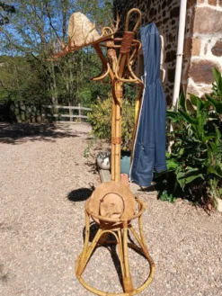 Porte manteau vintage en bambou et rotin