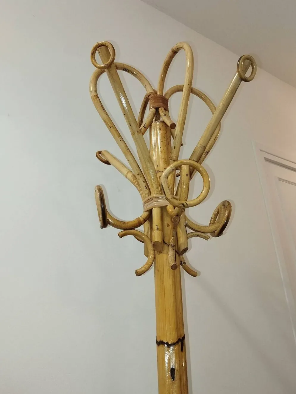 Porte manteau vintage en bambou style Franco Albini