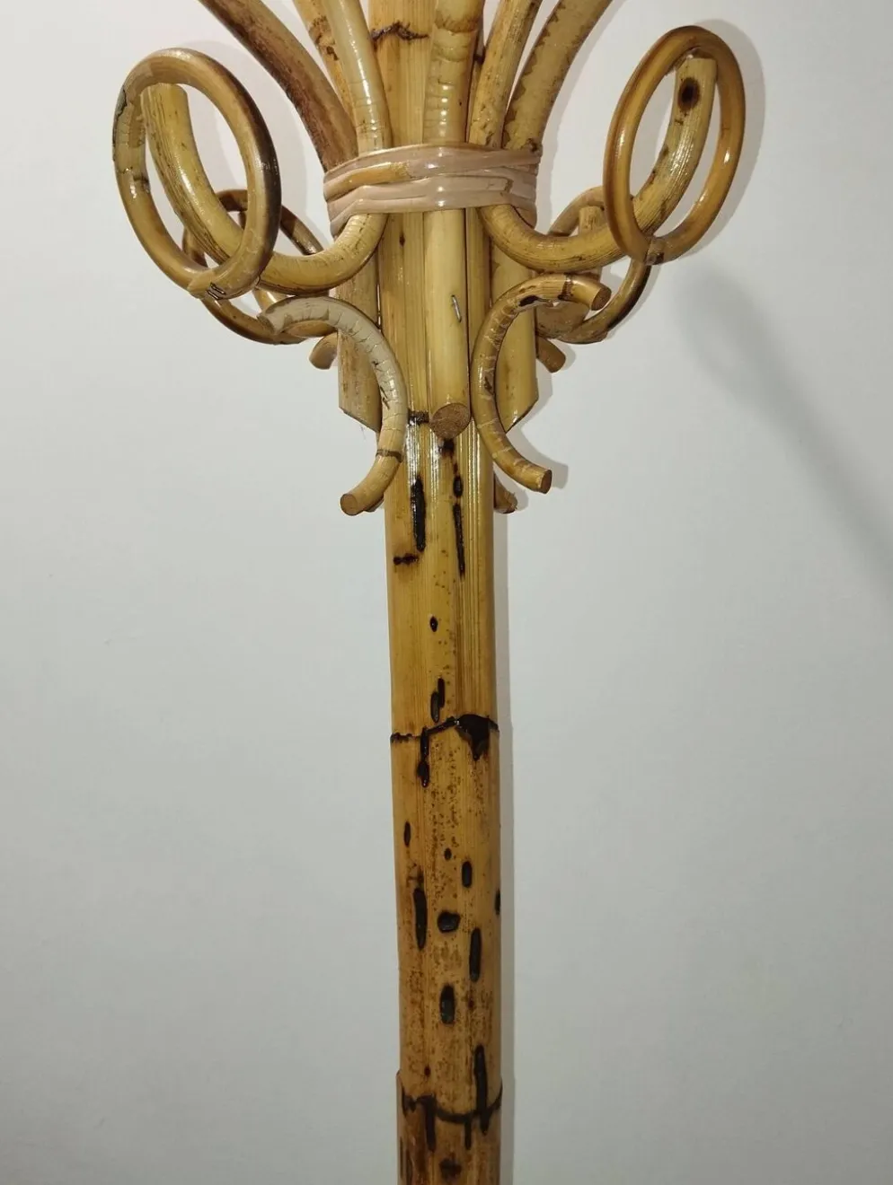 Porte manteau vintage en bambou style Franco Albini