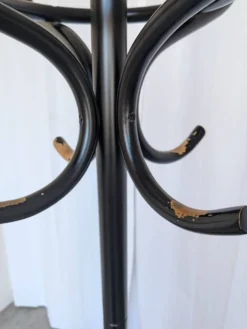 Porte-manteau vintage en bois courbé noir dans le style Thonet / Arbre à hall d'époque mi-siècle