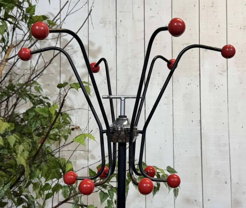 Porte manteaux anglais des années 1970 en métal chromé