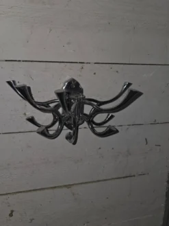Porte manteaux circulaire en fer chromé